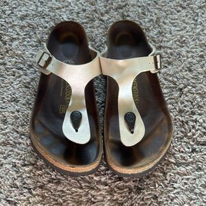 Cream Gizah Birkenstocks